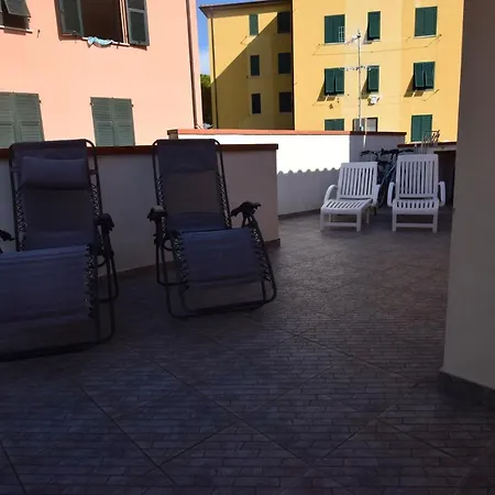 Ciliegio Apartment *